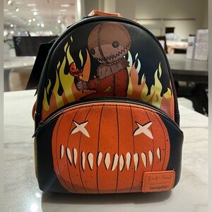 Sam trick r treat Loungefly